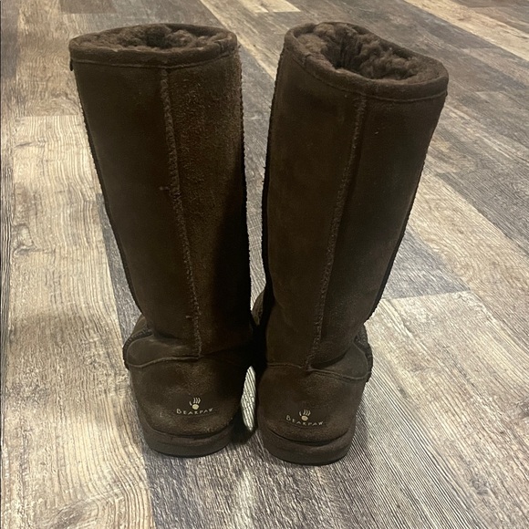 BearPaw Women’s Dark Brown Suede Boots - Picture 4 of 6